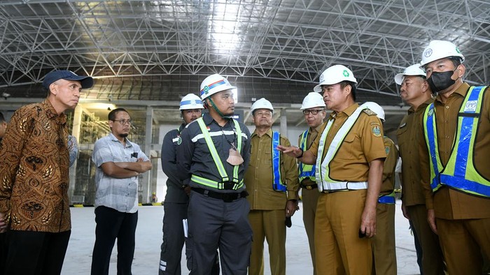 Pj Gubernur Sumut Hassanudin saat meninjau venue PON 2024. Foto: Dok. Diskominfo Sumut