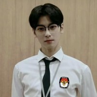 Jangan sampai golput ya. Ada mas Cha Eun Woo, anggota KPPS yang nunggu kehadiran kamu di TPS 01 Jakarta Pusat. Foto: dok. TikTok @drakor_hitz2