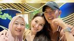 Lengket Kayak Perangko! 5 Potret Ayu Ting Ting Nge-date dengan Calon Suami
