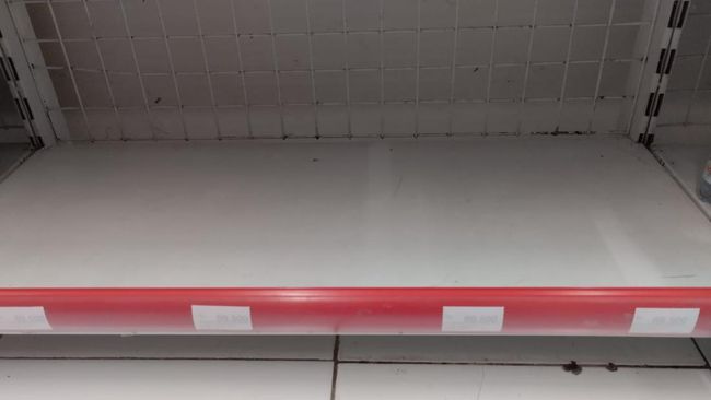Beli Beras di Mini Market Dibatasi