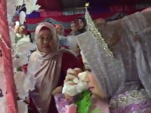 Pernikahan Viral, Pengantin Wanita Ditinggal Suami Saat Resepsi, Bikin Nangis
