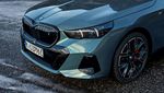 Mobil Listrik Station Wagon Berparas Tampan BMW i5 Touring