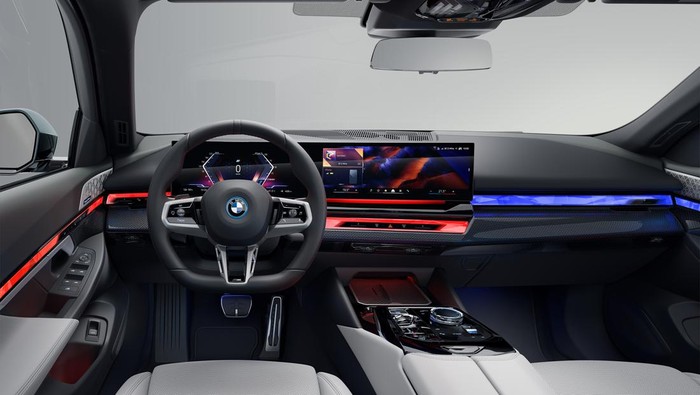 BMW i5 Touring