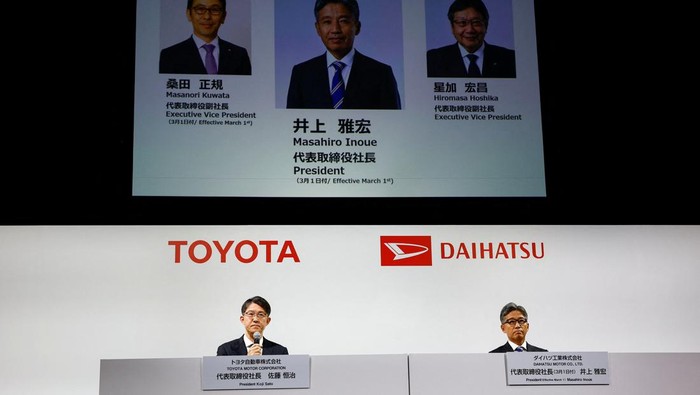 Daihatsu Motor Co.'s next President Masahiro Inoue attends a joint press conference with Toyota Motor Corp. President Koji Sato (not in picture) as reporters raise their hands for questions in Tokyo, Japan February 13, 2024.  REUTERS/Issei Kato