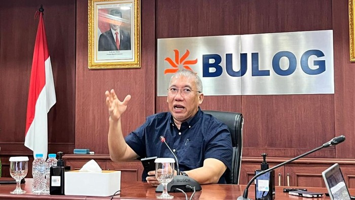 Direktur Utama Perum Bulog, Bayu Krisnamurthi di Kantor Pusat Perum Bulog, Selasa (13/2/2024).