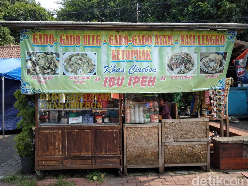Gado-gado Khas Cirebon Ibu Ipeh