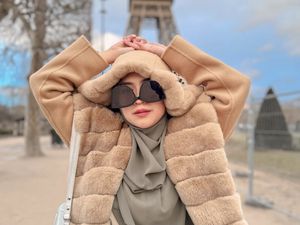 Foto: OOTD Ria Ricis Liburan ke Eropa Setelah Gugat Cerai Teuku Ryan