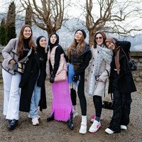 Prahara rumah tangga nyatanya tak menghalangi Ricis untuk menikmati liburan di Eropa. Seperti ramai diberitakan sebelumnya, ia menggugat cerai sang suami, Teuku Ryan, setelah dua tahun menikah. (Foto: Instagram/@riaricis1795)