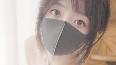 Potret Selebgram Selalu Pakai Masker, Tampilan Wajah Aslinya Kejutkan Netizen