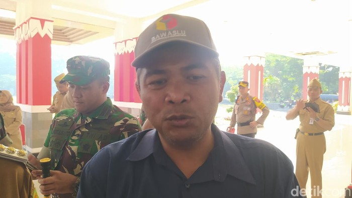 Ketua Bawaslu Kabupaten Magelang M Habib Sholeh, Selasa (13/2/2024).