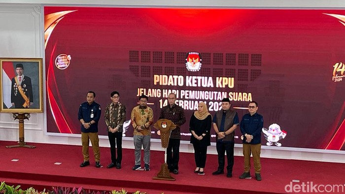 Konferensi pers KPU menjelang pencoblosan 14 Februari 2024 di Kantor KPU, Menteng, Jakpus (Anggi/detikcom)