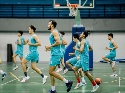 Latihan Bima Perkasa Jogja di GOR Among Rogo, Senin (12/2/2024).