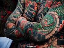 Mafia Yakuza Ini Jualan Minuman di Pinggir Jalan, Raup Rp 94 Juta Sebulan!