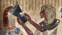 Makam Neferhotep ini berasal dari Dinasti ke-18 sekitar tahun 1550 hingga 1292 SM pada masa pemerintahan Raja Ay (1327 hingga 1323 SM), ruang pemakaman ini memerlukan pemugaran selama lebih dari dua dekade untuk kembali ke kondisi semula, tepatnya sejak tahun 2000. Foto: (Kementerian Pariwisata dan Kepurbakalaan Mesir)