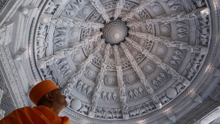 The BAPS Hindu Mandir temple stands in Abu Dhabi, United Arab Emirates February 7, 2024. (REUTERS/Amr Alfiky)