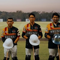 Pangeran Brunei Darussalam, Abdul Mateen, berpartisipasi dalam pertandingan polo di All Asia Cup Polo 2024 Thailand. Dia mengajak serta sang istri, Anisha Rosnah. Foto: Instagram/@tmski