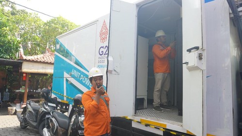 PLN memproyeksikan beban puncak listrik saat pemilu di Bali 982 megawatt (MW).