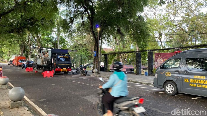 Posko netralitas Polri yang berada di Pangkalpinang.