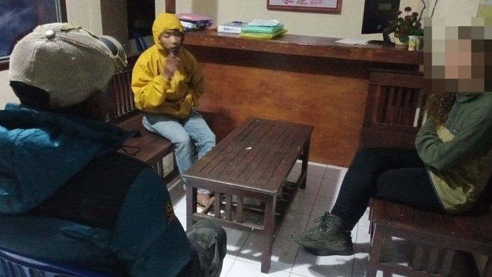 Proses mediasi kasus percobaan pelecehan bule di Gunung Bromo