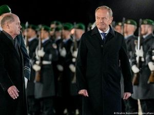 Scholz: Pernyataan Trump Soal NATO Tak Bertanggung Jawab-Berbahaya