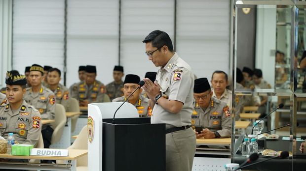 SSDM Polri menggelar doa bersama lintas agama demi Pemilu Damai 2024, Selasa (13/2/2024).