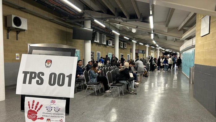 Suasana Pencoblosan Pemilu 2024 di Eropa