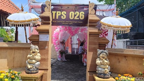 TPS 26, salah satu TPS unik yang mengusung konsep Valentine di Denpasar, Bali.