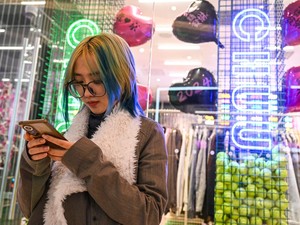 Curhat ke Chat AI Ternyata Berbahaya, Pakar: Dapat Memperburuk Kesehatan Mental