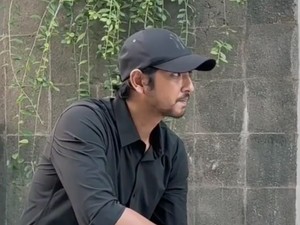 Gaya Arya Saloka Parodikan Aksi Viral Digendong Mayor Teddy, Bikin Ngakak