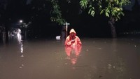Hujan di Hari Pencoblosan, 3 RT dan 6 Ruas Jalan di DKI Banjir