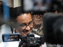Begini Ekspresi Anies Saat Prabowo Unggul Quick Count