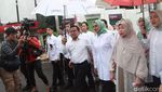 Cak Imin Tiba di TPS 023 Kemang Bareng Anak-Istri