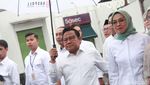 Cak Imin Tiba di TPS 023 Kemang Bareng Anak-Istri