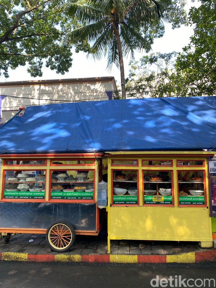 Dapur Minang Lima Saudara di Bandung