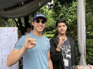 Al Ghazali dan El Rumi Nggak Bingung Pilih Capres saat Nyoblos di TPS
