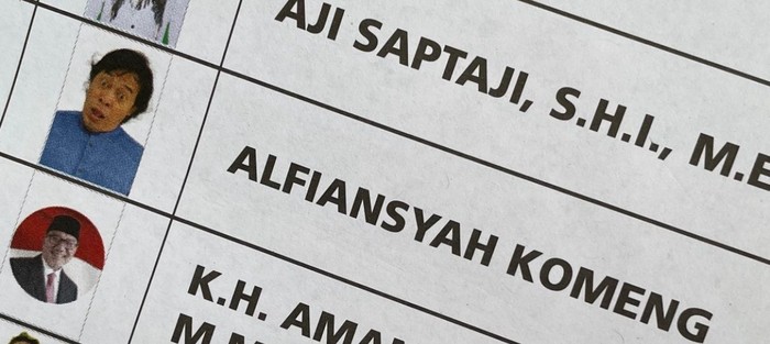 Foto komedian Komen di surat suara Calon DPD RI dari Jabar.