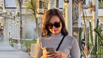 Galaxy AI bisa dengan mudah menggabungkannya...dan ini hasilnya... Foto: Adi Fida Rahman/detikINET