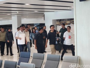 Tinggalkan Solo, Gibran Terbang ke Jakarta