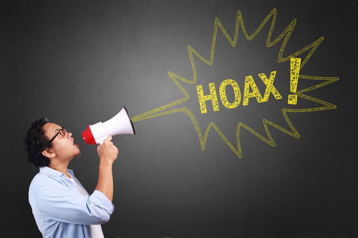 ilustrasi Hoax, Hoaks