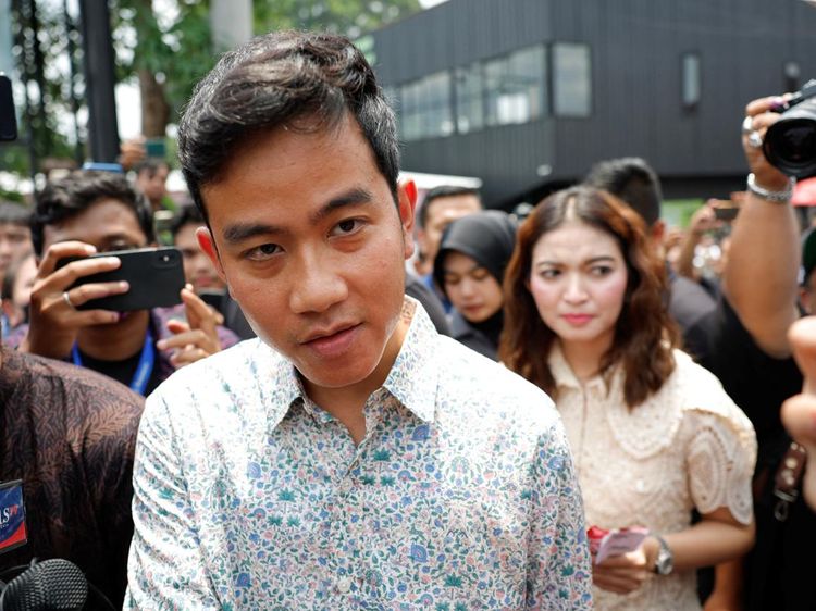 Giliran Gibran Nyoblos di TPS 34 Manahan Solo