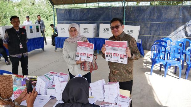 Para pekerja di IKN Nusantara diberi ruang oleh Otorita Ibu Kota Nusantara (OIKN) untuk menyalurkan hak pilih pada Pemilu 2024. Di wilayah tersebut, OIKN menyediakan dua Tempat Pemungutan Suara (TPS) Khusus.