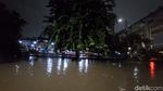 Jalan Boulevard Raya Kelapa Gading Tergenang