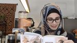 Jihan Fahira, Calon DPD RI Jawa Barat yang Suka Ngopi dan Kulineran