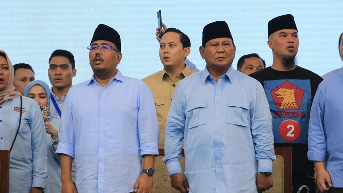 Ketua DPD Gerindra Jatim Anwar Sadad bersama Prabowo Subianto.