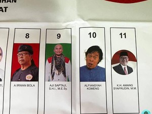 Pose Komedian Komeng hingga Ogi SOS di Surat Suara DPD Dapil Jabar