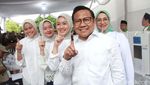 Momen Cak Imin Nyoblos Bareng Istri dan Anak