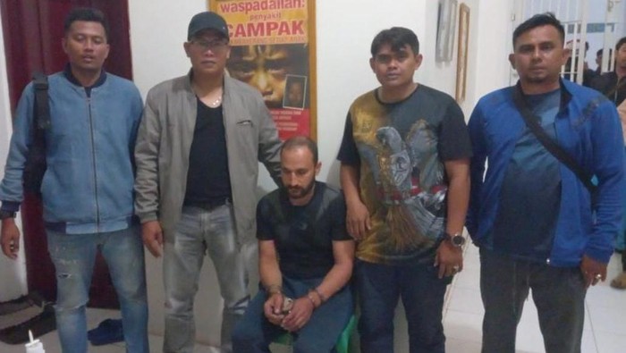 Napi Lapas Nunukan asal Pakistan (tengah) ditangkap usai kabur ke hutan.