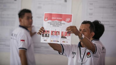 Paslon 02 Menang Telak di TPS Gibran Nyoblos