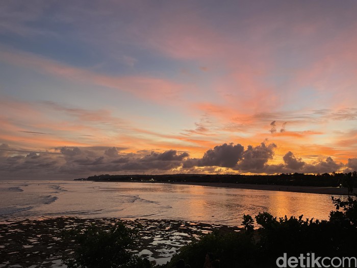 Peninsula Island Bali