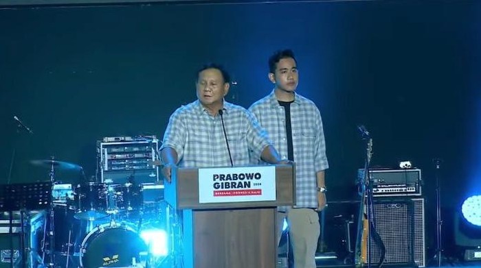 Prabowo Subianto dan Gibran Rakabuming Raka di Istora Senayan (YouTube Waktunya Indonesia Maju)